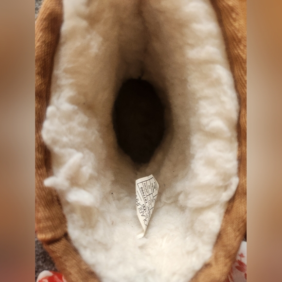 Koolaburra by UGG Size 5 Chesnut Brown Boots Womens Short 1017090 - Picture 4 of 10